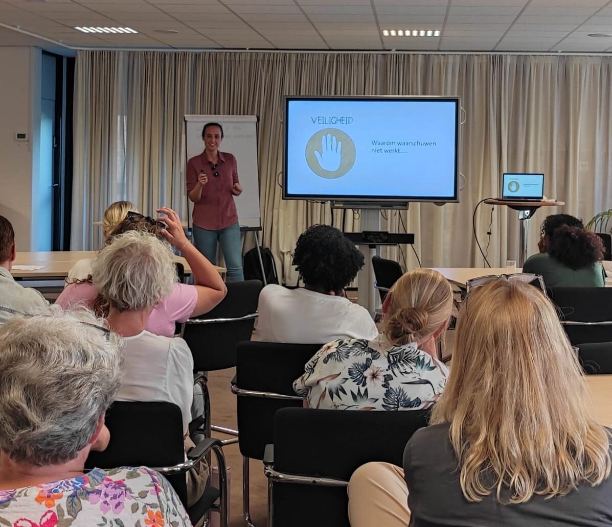 Esther Steinebach als spreker